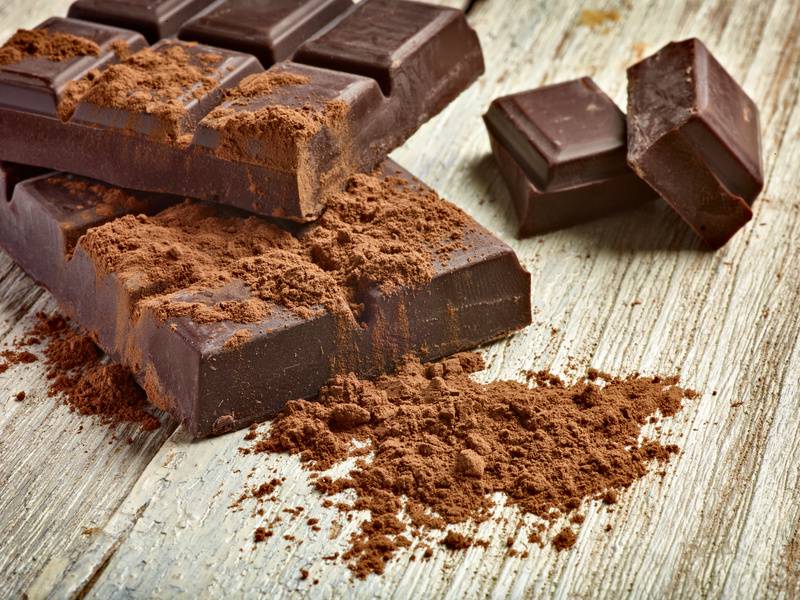 شکلات تلخ در فشار خون بارداری